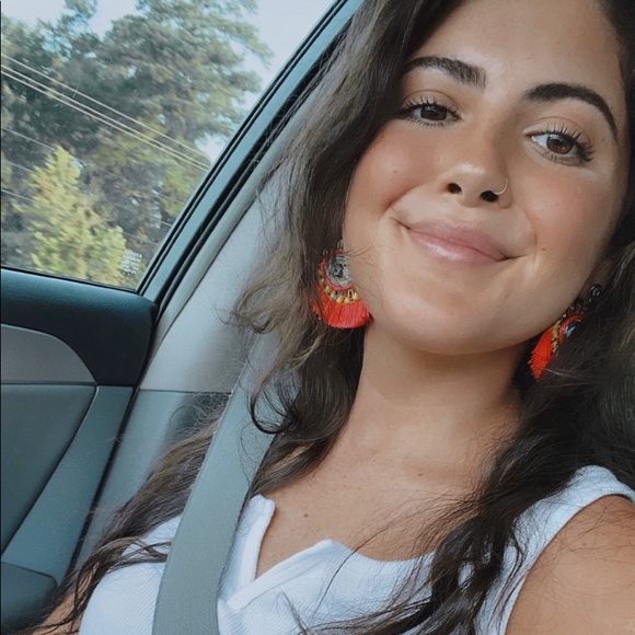 Meet your Posher, Logan - Picture 1 of 1